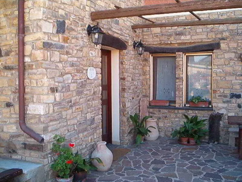 B&B Sa Muredda Sardara Italy